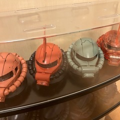 ザクヘッド12個おガンダムヘッド２個の画像