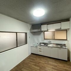 ☆民泊向け物件☆オーナーチェンジ♨！バーベキュー🍖そしてトトロのいるお家！🏠 戸建490万円✅オーナー直接募集戸建て！ ✅車4台駐車可能✅5LDK✅エアコン付き✅群馬県みどり市  − 群馬県