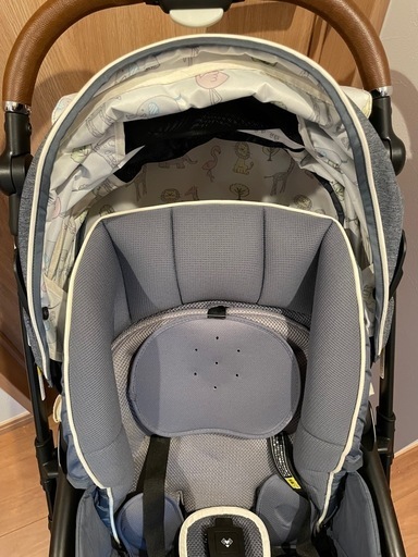 【美品】
Aprica アップリカ　ラクーナ ビッテ クッション