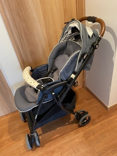 【美品】
Aprica アップリカ　ラクーナ ビッテ クッション