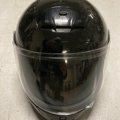 【2回程使用】オートバイヘルメット　黒　新品の匂い有り　美品　　
