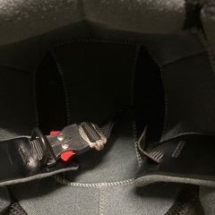 【2回程使用】オートバイヘルメット　黒　新品の匂い有り　美品　　の画像