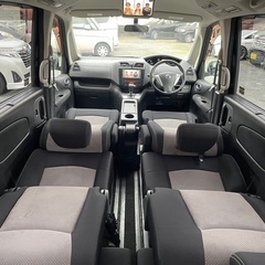 フリップダウンモニター付き☆低走行 9万キロ台☆月々1.2万円〜分割払い可❗️車検2年付き！大人気☆日産 セレナ☆8人乗り☆Bluetooth対応SDナビ付き☆走行中DVD見れます☆ETC☆便利なバックカメラ☆ドラレコ付きのフル装備☆両側電動スライドドア☆クルーズコントロール搭載☆ウィンカーミラー☆フル装備☆社外アルミ☆車内広々三列シート‼️の画像
