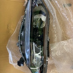 ホンダジェイドヘッドライト新品