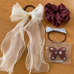 ヘアアクセサリーセットの画像