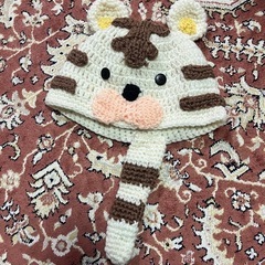 手編み　ハンドメイド　ホワイトタイガー