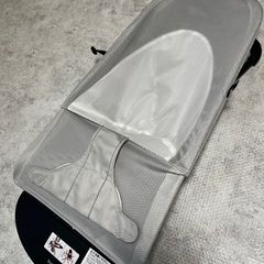 ベビービョルン　バウンサー　メッシュグレーの画像