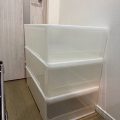 押入れ収納ケース（プラスチック）の画像