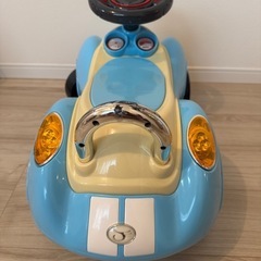 室内乗用車おもちゃの画像