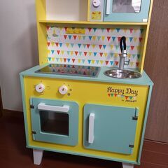 トイザらス　木製ままごと　キッチン（箱有）