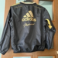 adidas140ピステの画像