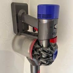 ダイソン掃除機V8 ジャンク品の画像