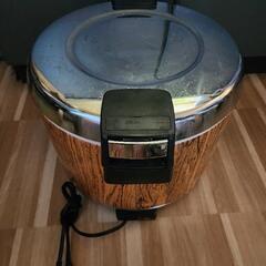 決まりました　中古品　電気　保温ジャー　電気保温ジャー