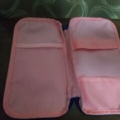 【お値下げしました】ポーチ色々の画像