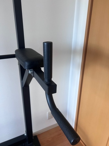 懸垂用バーほぼ未使用。