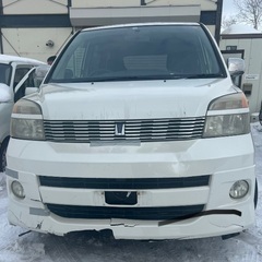 Toyota Voxy 1
