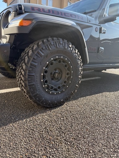 kmcタイヤホイールセット