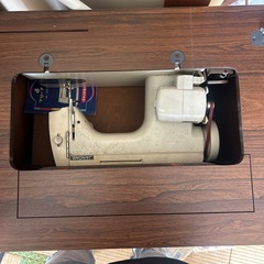 アンティークミシンの画像