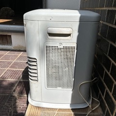 SANYO 　ファンヒーター　の画像