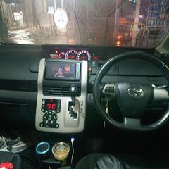 商談成立70ヴォクシー介護リフト付きの画像