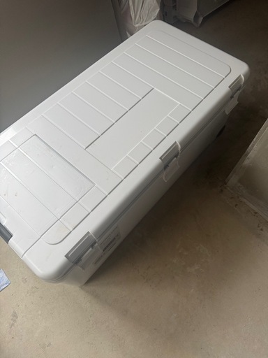 クーラーボックス 大型 釣り 保冷 フィッシング 日本製 キャンプ アウトドア ホリデーランドクーラー 76L 76h 水抜き 栓付き キャスター