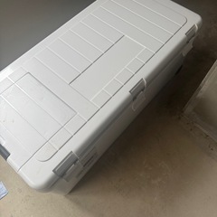 クーラーボックス 大型 釣り 保冷 フィッシング 日本製 キャンプ アウトドア ホリデーランドクーラー 76L 76h 水抜き 栓付き キャスターの画像