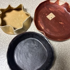 ハンドメイド　お皿の画像