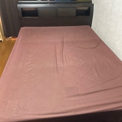 ダブルベット引き出し付き、マット付きライト付き
