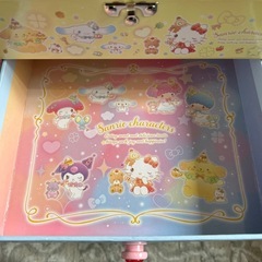 サンリオキャラクター。 アクセサリーおしゃれボックスの画像