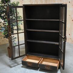 ≪zyt1979ジ≫ ヴィンテージ家具 ガラス扉キャビネット 英国アンティーク調 オーク材？ 格子戸 観音開き サイドボード 幅94cm 高さ151cm ビンテージ/中古家具/宮城県仙台市 70215-20の画像