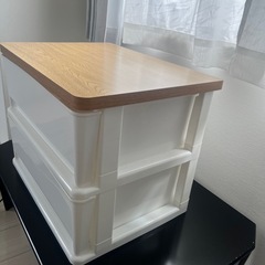 プラスチック　棚　２段の画像