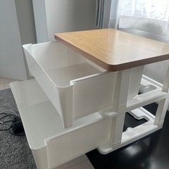 プラスチック　棚　２段の画像