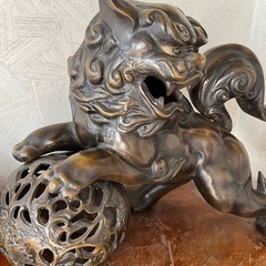 玉獅子 縁起物 置物の画像