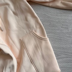 抱っこ　パーカー　赤ちゃん　の画像