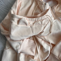 抱っこ　パーカー　赤ちゃん　の画像