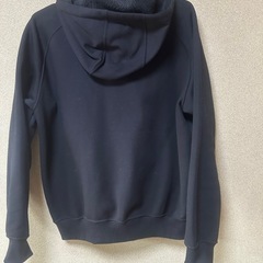 UNIQLOヒートテック裏ボアパーカー、メンズM(中古)の画像