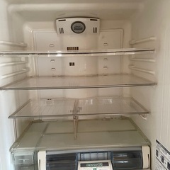 冷蔵庫の画像
