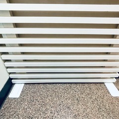 つっぱり天然木壁面ラダーラック幅60cm（ホワイト）※棚板2枚付の画像