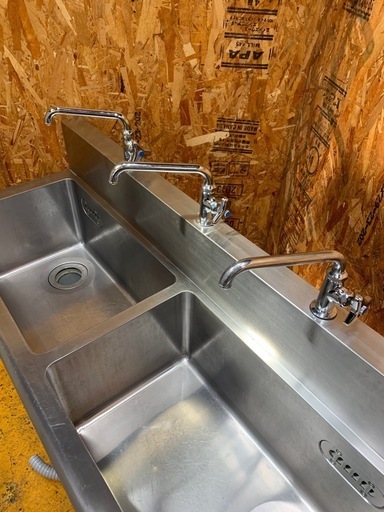 a(7063) ステンレス2槽シンク 3口蛇口 流し台 業務用 厨房用品 W1200D450H800BG150 飲食店 店舗 直接お引