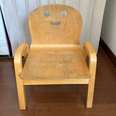 木製キッズチェア