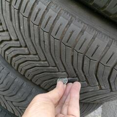 205:60:16アルミホイール付ミシュランタイヤの画像