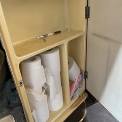 トイレ収納の画像