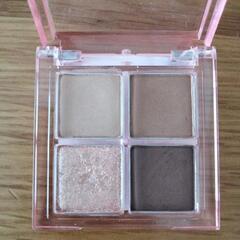 アイシャドウの画像
