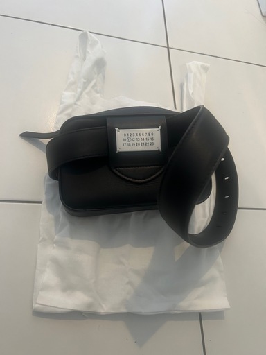 【定価24万円】新品未使用　メゾンマルジェラ　ショルダーバッグ