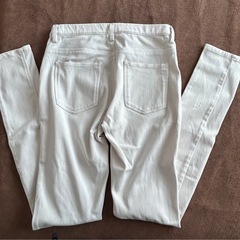 ユニクロ スキニーの画像