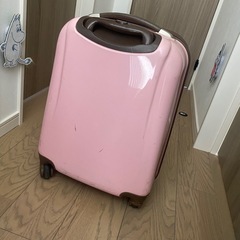 スーツケースの画像