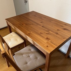 引き取り者決まりました　IKEA パイン材　ダイニングテーブル【...