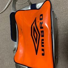 UMBRO  エナメルバッグ