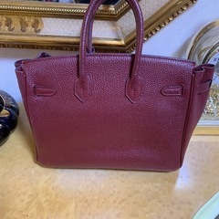 セレブ風バッグ　　25cm横　シルバー金具の画像