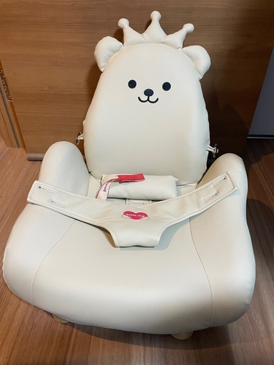 Teddy Hug クマ型ベビーシート